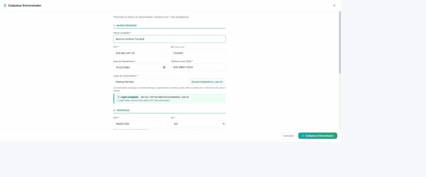 Formulário Cadastrar Entrevistador com dados pessoais preenchidos e o login montado no domínio da empresa